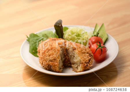 コロッケ(ポテトコロッケ) コロッケ(ポテトコロッケ) 108724638