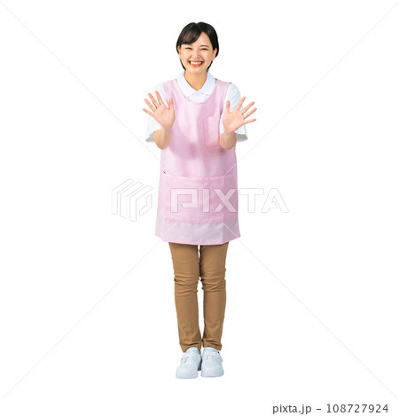 手を振るエプロンをつけた女性 保育士 介護福祉士 切り抜き背景透過PNG 手を振るエプロンをつけた女性 保育士 介護福祉士 切り抜き背景透過PNG 108727924