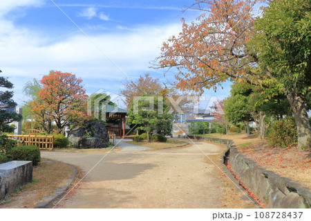 秋の名水百選杖の渕公園 秋の名水百選杖の渕公園 108728437