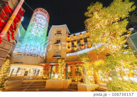 川崎の複合商業施設「ラチッタデッラ」　街を彩るイルミネーション【神奈川県・川崎市】 108730157