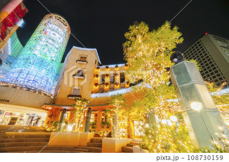 川崎の複合商業施設「ラチッタデッラ」 街を彩るイルミネーション【神奈川県・川崎市】 川崎の複合商業施設「ラチッタデッラ」 街を彩るイルミネーション【神奈川県・川崎市】 108730159