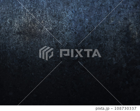 劣化し黒みがかったダークグレーの亜鉛メッキ鋼板の表面模様の背景画像 108730337