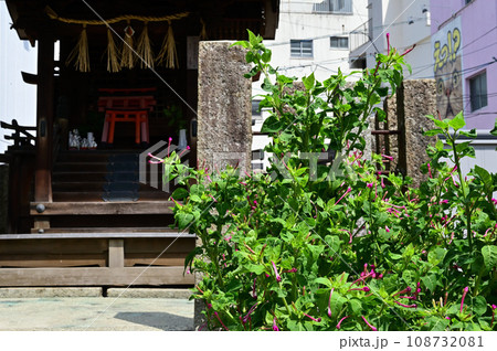 三輪神社　福光稲荷社 108732081