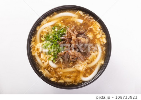 牛肉たまごあんかけうどん 108733923