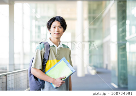 大学生の男の子 大学生の男の子 108734991