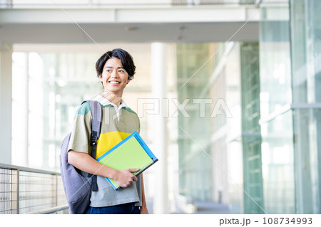大学生の男の子 大学生の男の子 108734993