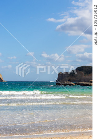 種子島・千座の岩屋・海・空・波 108736012
