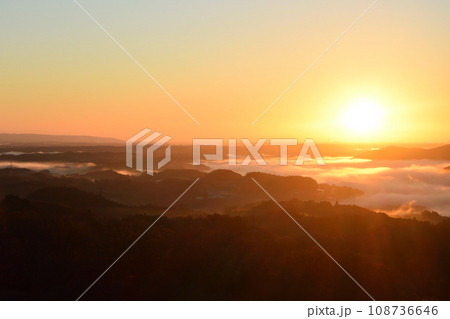 三王山自然公園の雲海、常陸大宮、茨城県 108736646