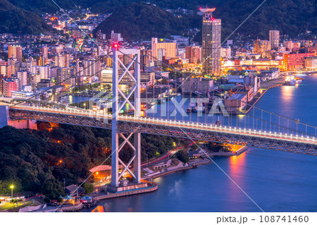 山口県 下関市 火の山公園からの門司湊の夜景 山口県 下関市 火の山公園からの門司湊の夜景 108741460
