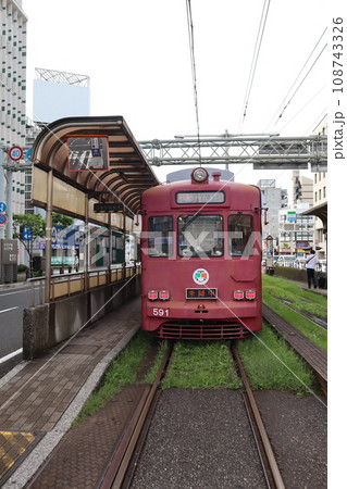 高知の路面電車　とさでん交通 高知駅 108743326