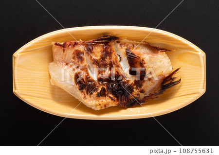 赤魚の塩焼き 赤魚の塩焼き 108755631