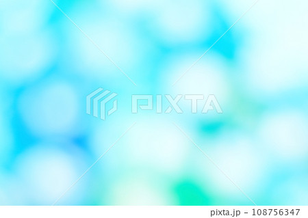 青緑色系ふんわりとした背景　玉ボケ・丸ボケ　 108756347