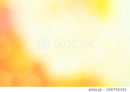 オレンジ色系ふんわりとした背景 玉ボケ・丸ボケ オレンジ色系ふんわりとした背景 玉ボケ・丸ボケ 108756382