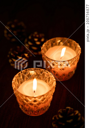 キャンドルの灯火 キャンドルの灯火 108756877