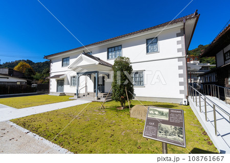 《島根県》津和野町の風景、町並み 《島根県》津和野町の風景、町並み 108761667