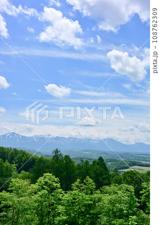 十勝岳連峰 十勝岳連峰 108762309