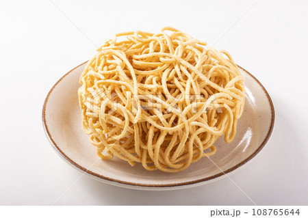 硬焼きそば 極太麺 硬焼きそば 極太麺 108765644