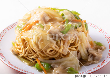 あんかけ硬焼きそば〔豚バラ 白菜 人参 ピーマン〕 極太麺 あんかけ硬焼きそば〔豚バラ 白菜 人参 ピーマン〕 極太麺 108766217