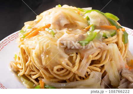 あんかけ硬焼きそば〔豚バラ 白菜 人参 ピーマン〕 極太麺 あんかけ硬焼きそば〔豚バラ 白菜 人参 ピーマン〕 極太麺 108766222