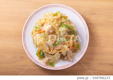 あんかけ硬焼きそば〔豚バラ 白菜 人参 ピーマン〕 極太麺 あんかけ硬焼きそば〔豚バラ 白菜 人参 ピーマン〕 極太麺 108766223