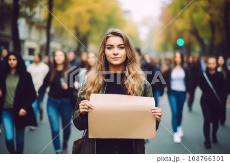 Girl with group of females protesters crowd...のイラスト素材 [108766301] - PIXTA