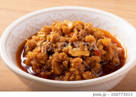 ほたてラー油 (食べるラー油) ほたてラー油 (食べるラー油) 108773013