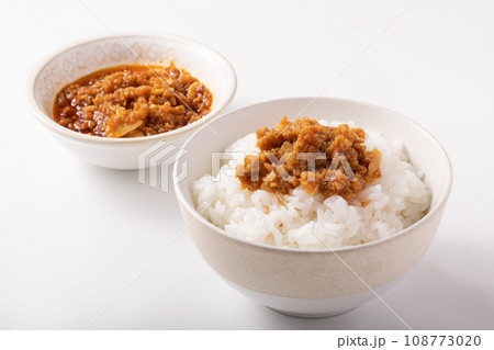 ほたてラー油 (食べるラー油) ほたてラー油 (食べるラー油) 108773020