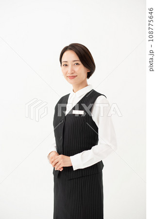 制服の女性　ビジネス 108775646