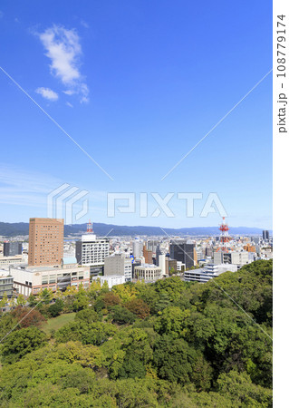 和歌山県和歌山市　和歌山城からの眺め　北側 108779174