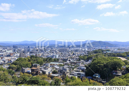 和歌山県和歌山市　和歌山城からの眺め　南側 108779232