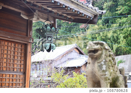 広島県呉市　大崎下島　御手洗町並み保存地区　住吉神社 108780628