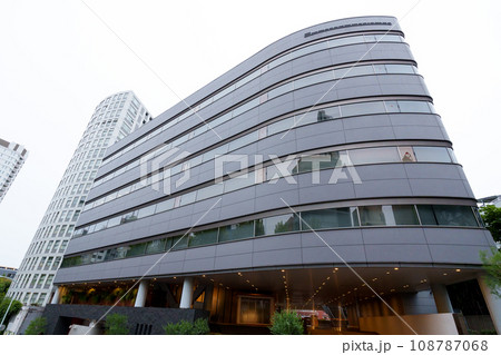 ジャニーズ事務所(現SMILE-UP) ジャニーズ事務所(現SMILE-UP) 108787068