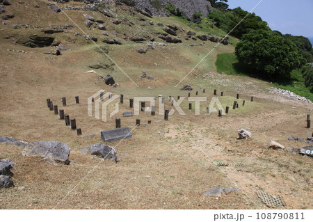 志慶真門郭建物後の風景_今帰仁城跡 志慶真門郭建物後の風景_今帰仁城跡 108790811