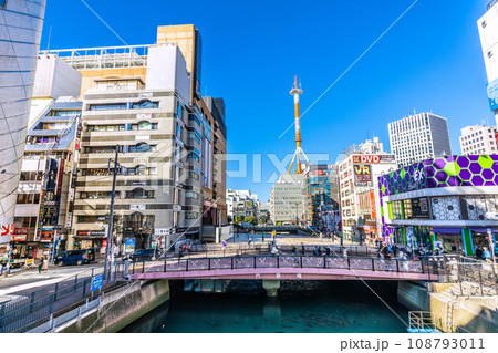 日本の横浜都市景観 11月。横浜駅前・横浜ビブレなどを望む=14日 日本の横浜都市景観 11月。横浜駅前・横浜ビブレなどを望む=14日 108793011