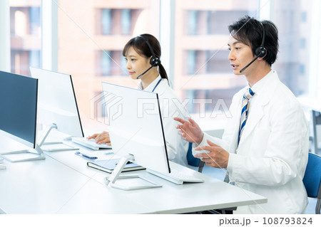 白衣のオペレーター 白衣のオペレーター 108793824