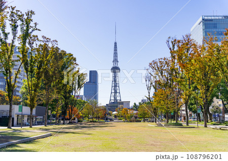 秋の名古屋 栄 久屋大通公園 レイヤードヒサヤオオドオリパーク 中部電力 MIRAI TOWER 108796201