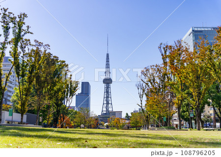 秋の名古屋 栄 久屋大通公園 レイヤードヒサヤオオドオリパーク 中部電力 MIRAI TOWER 108796205