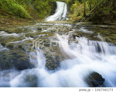 養老渓谷・万代の滝 (千葉県夷隅郡) / Bandai Waterfall, Japan 108798173