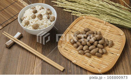むかごご飯 イメージ むかごご飯 イメージ 108800973