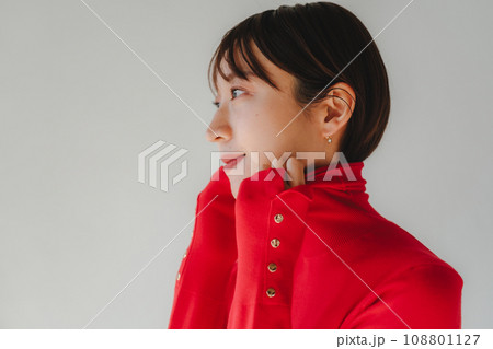 女性 ファッション ポートレート 女性 ファッション ポートレート 108801127
