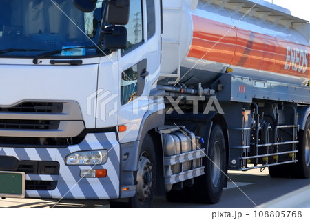 タンクローリー イメージ タンクローリー イメージ 108805768