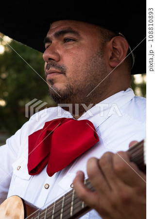 Mexican musician mariachi 108810893