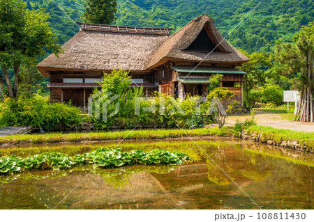 新潟県　魚沼市　佐藤家住宅 108811430