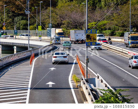 首都高速都心環状線・代官町入口　本線への合流車線 108815830