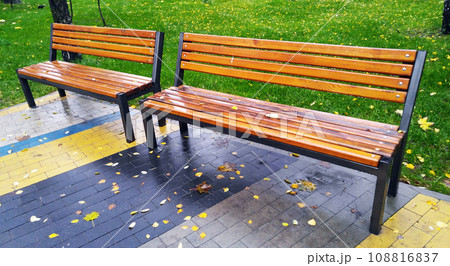 Kiev, Ukraine November 1, 2020: Arrangement of the park - Benches in the Park of Partisan Glory in Kiev 108816837