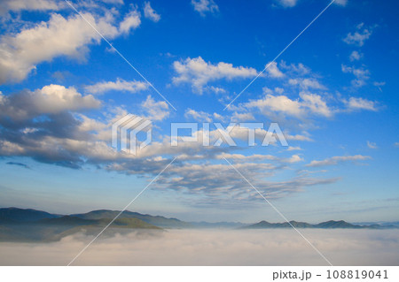 かめおか霧のテラスからの雲海 108819041