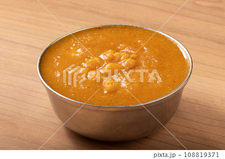 ダールカレー (豆のカレー) ベジタブルカレー ダールカレー (豆のカレー) ベジタブルカレー 108819371