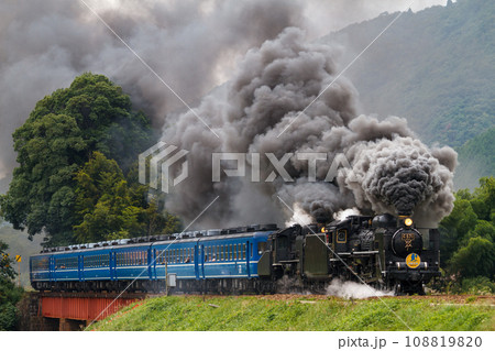 SLやまぐち号重連運転（C57-1+C56-160+12系客車） 108819820