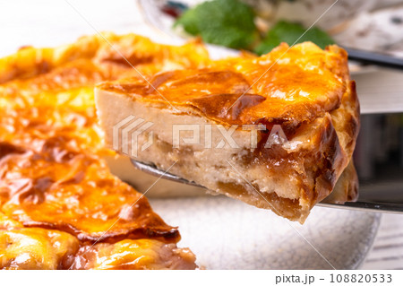 いちじくジャムのチーズケーキ 108820533