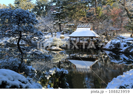 雪の縮景園 雪の縮景園 108823959